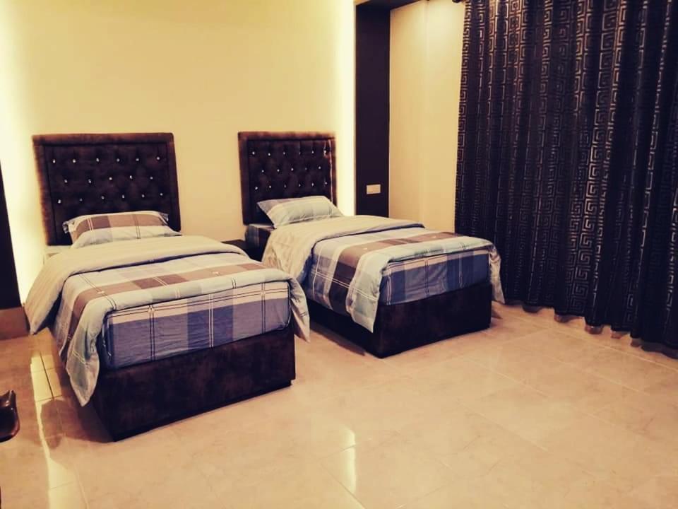 Al Riyati Hotel Apartments Aqaba Eksteriør billede