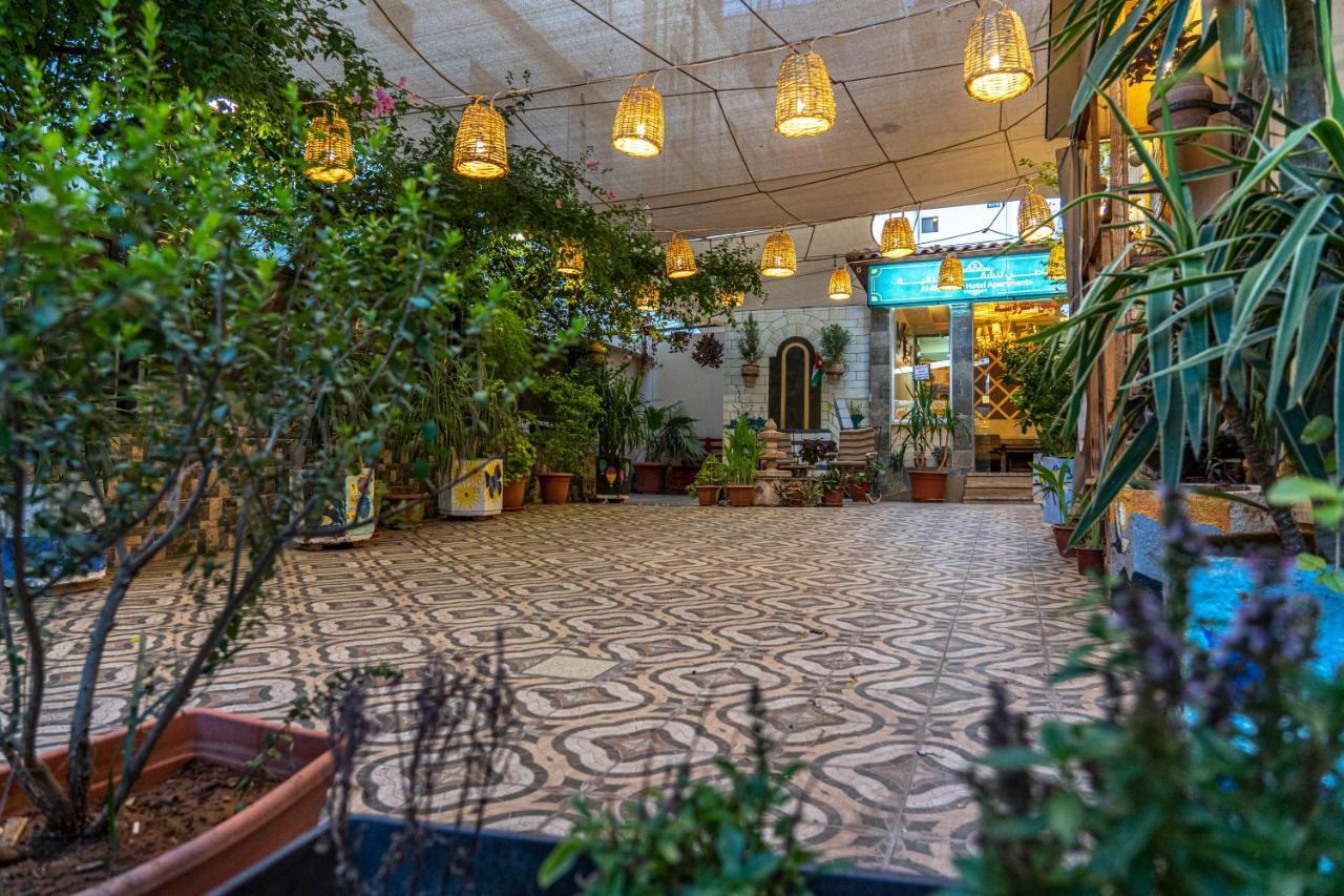 Al Riyati Hotel Apartments Aqaba Eksteriør billede