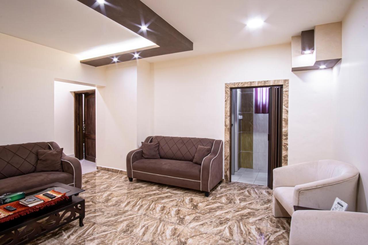Al Riyati Hotel Apartments Aqaba Eksteriør billede